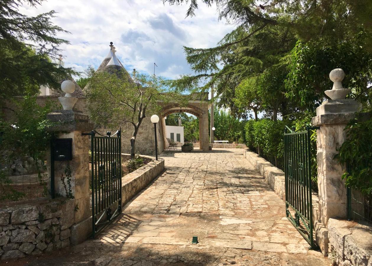 Trulli Pinnacoli Locorotondo Eksteriør billede