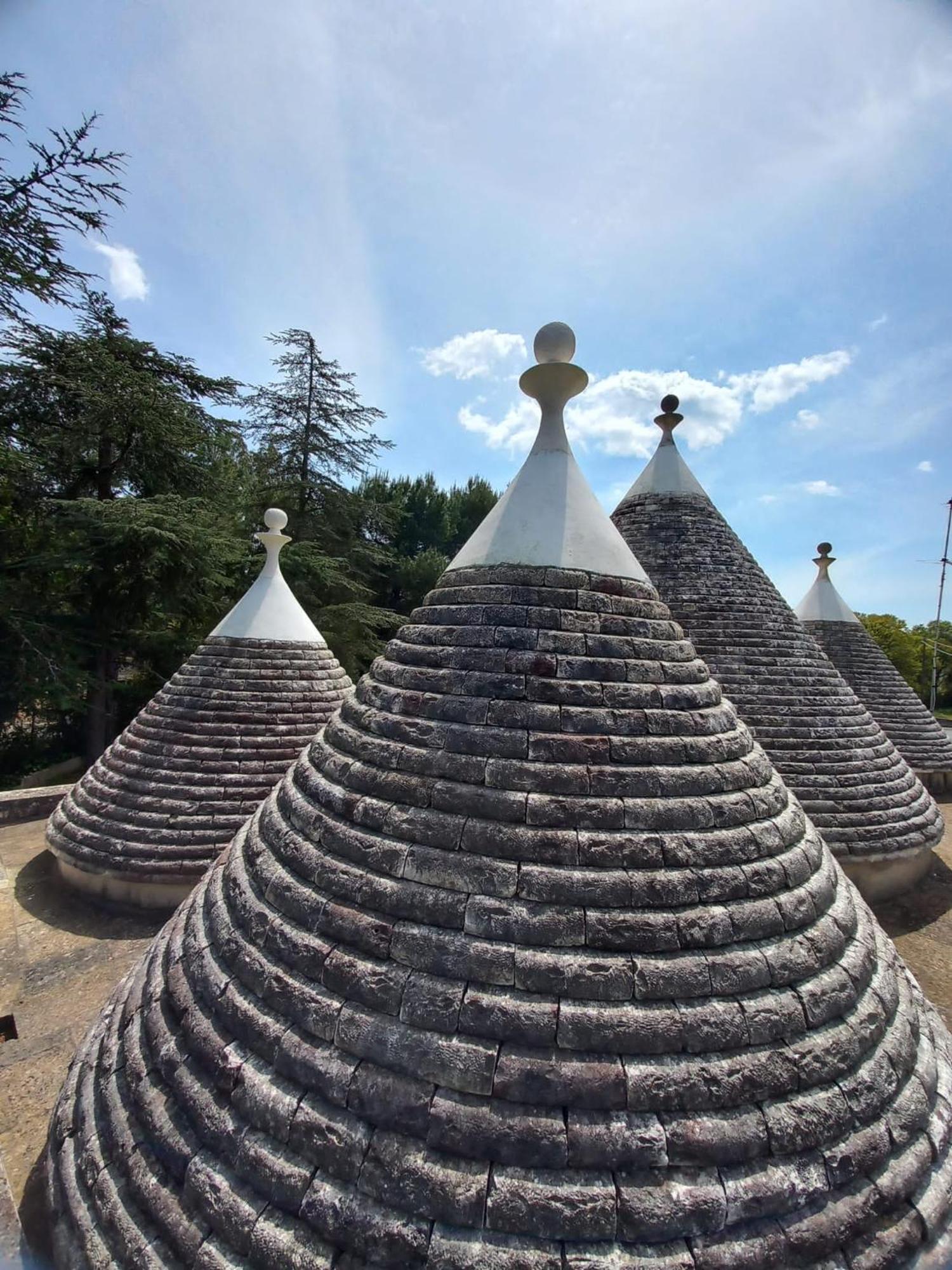 Trulli Pinnacoli Locorotondo Eksteriør billede
